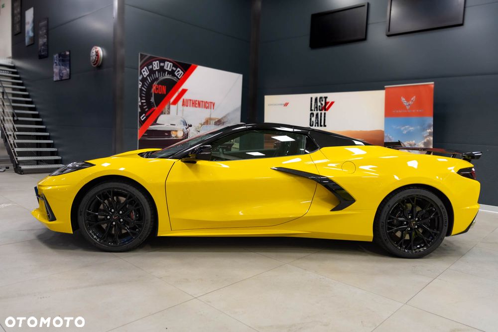 Chevrolet Corvette - 4