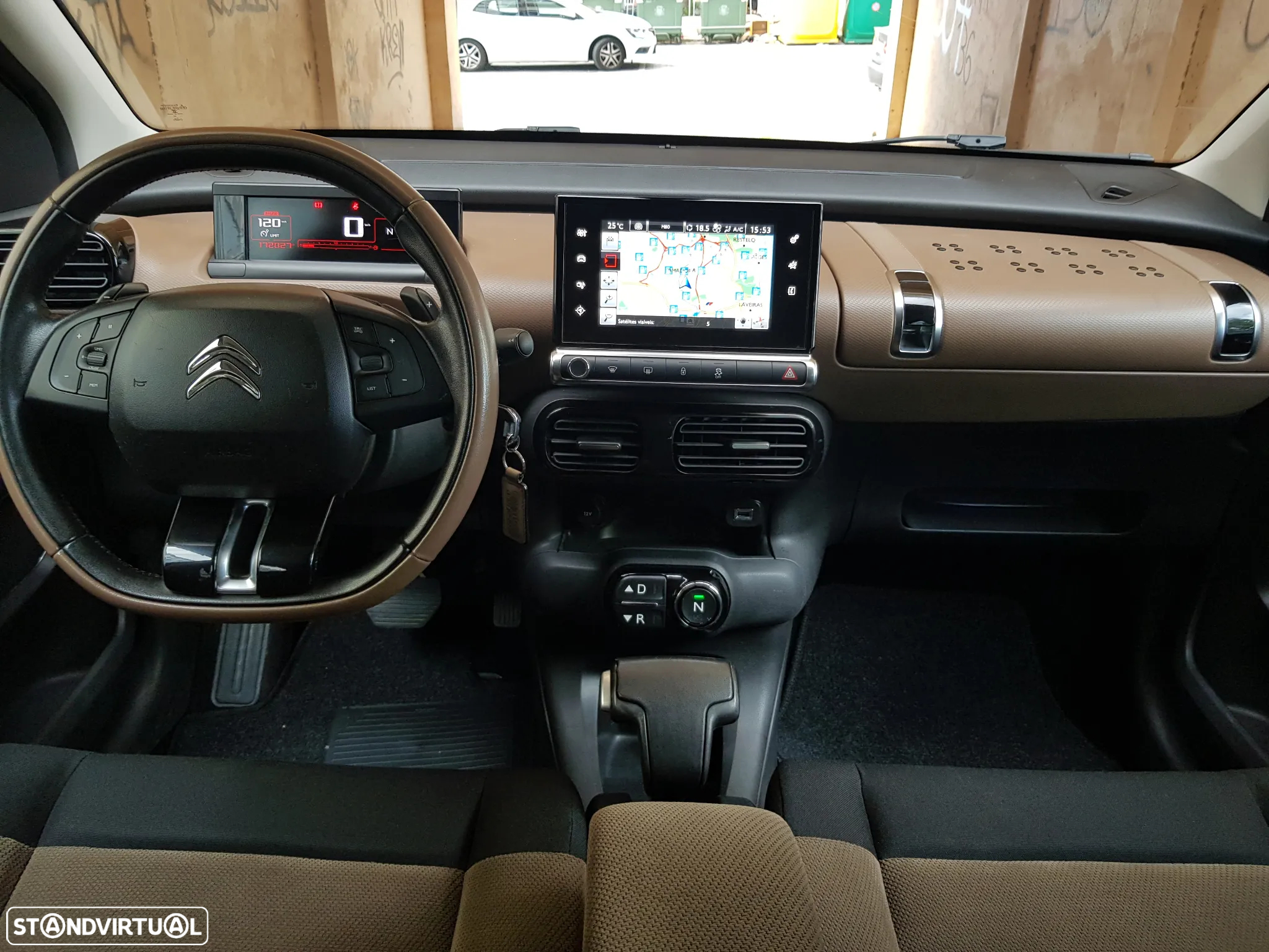 Citroën C4 Cactus 1.6 e-HDi Feel J17 ETG6 - 15