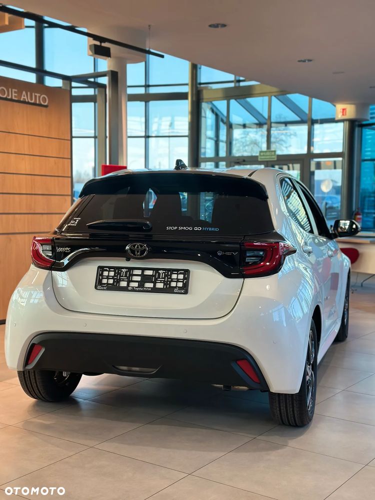 Toyota Yaris - 2