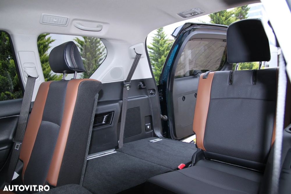 Toyota Land Cruiser 2.8l D-4D 204 CP A/T 7 locuri Luxury AVS Black - 6