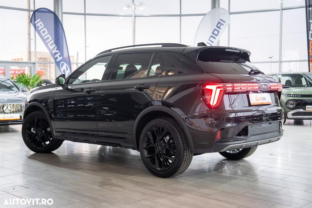 Lynk&Co 01 - 11