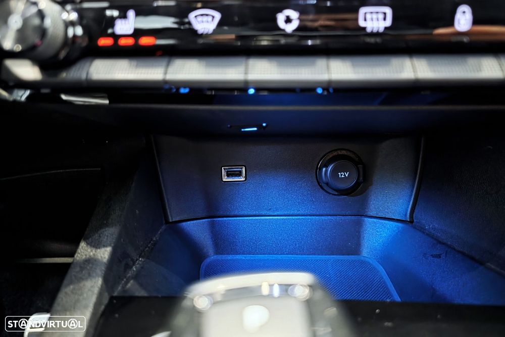 Peugeot 3008 1.6 BlueHDi GT Line EAT6 - 26