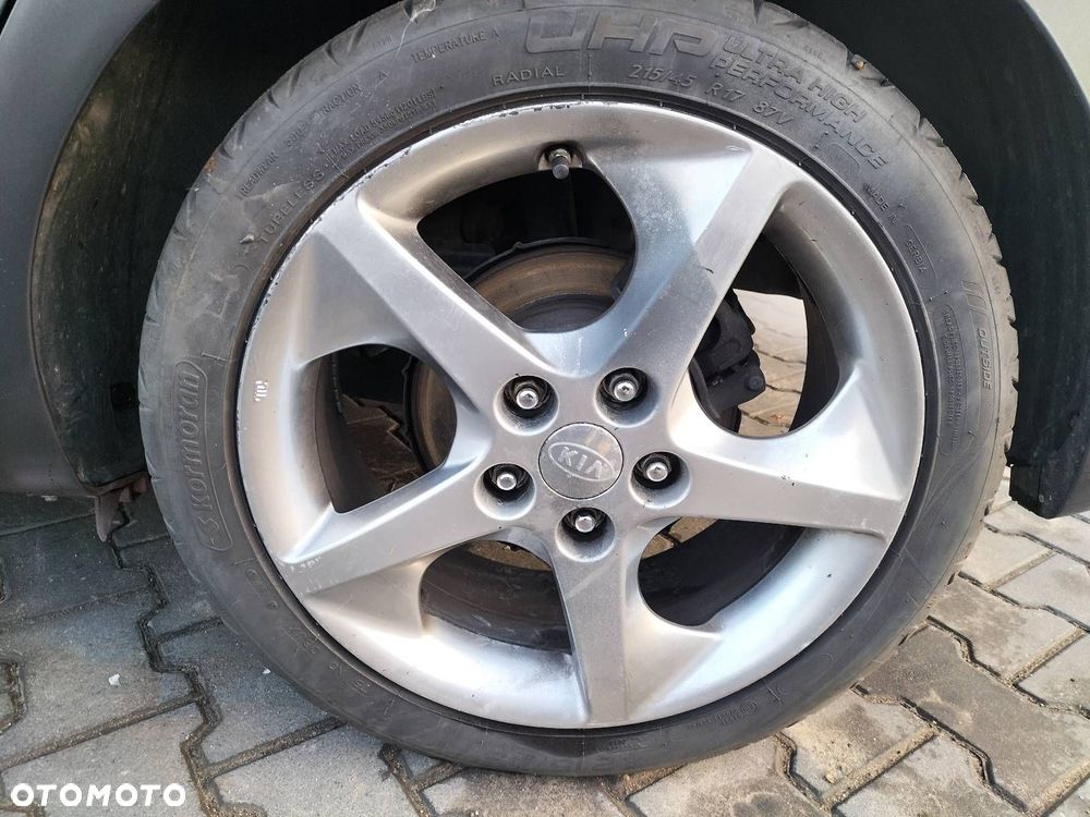 OPONY LETNIE KORMORAN UHP ULTRA HIGH PERFORMANCE 215/45R17 2022R - 8