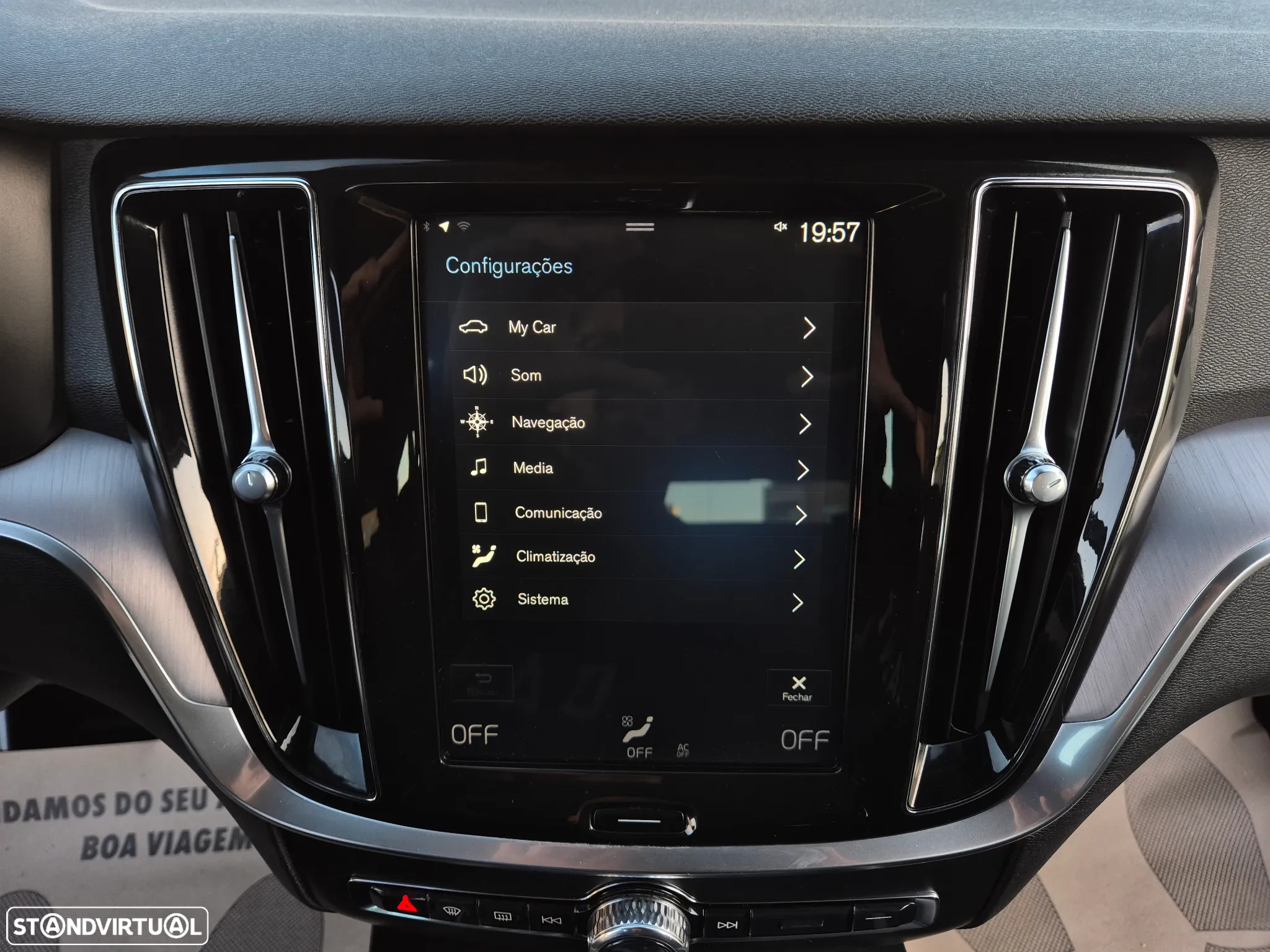 Volvo V60 2.0 D3 Momentum Plus Geartronic - 36