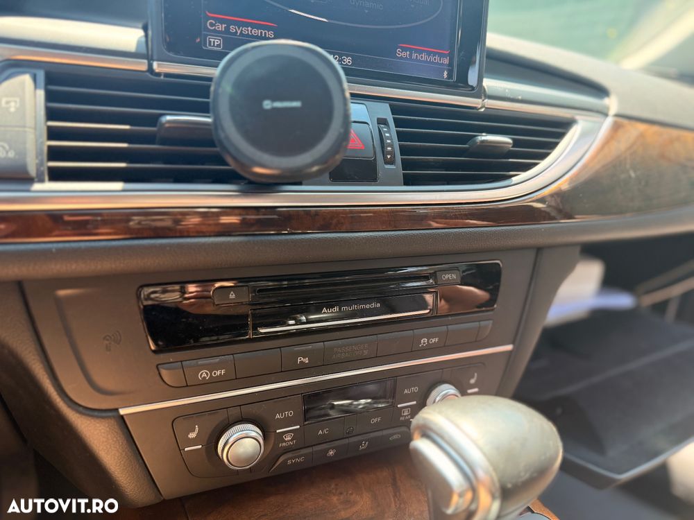Audi A6 Avant 2.0 TDI Ultra S tronic - 9