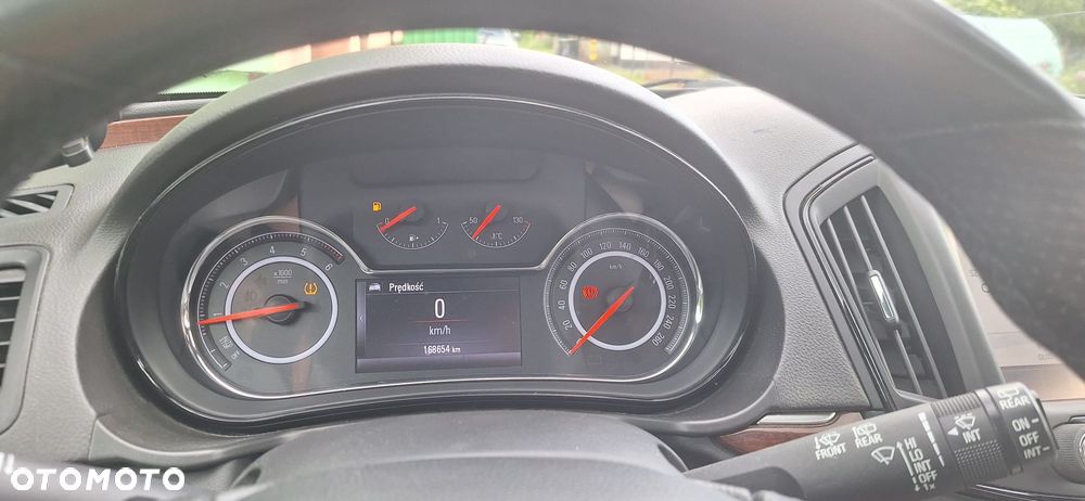 Opel Insignia - 21