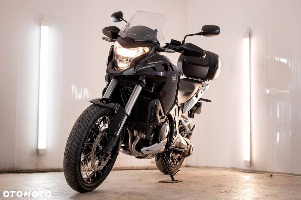 Honda VFR - 1