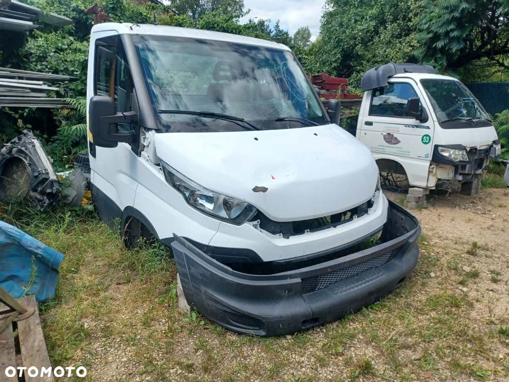 Dubel Kabina Iveco Daily  nie Kompletna sanki resory kiper wywrot hds silnik - 11