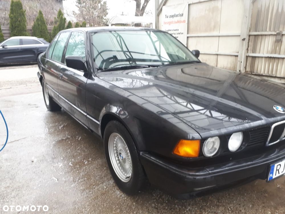 BMW Seria 7 730i - 6