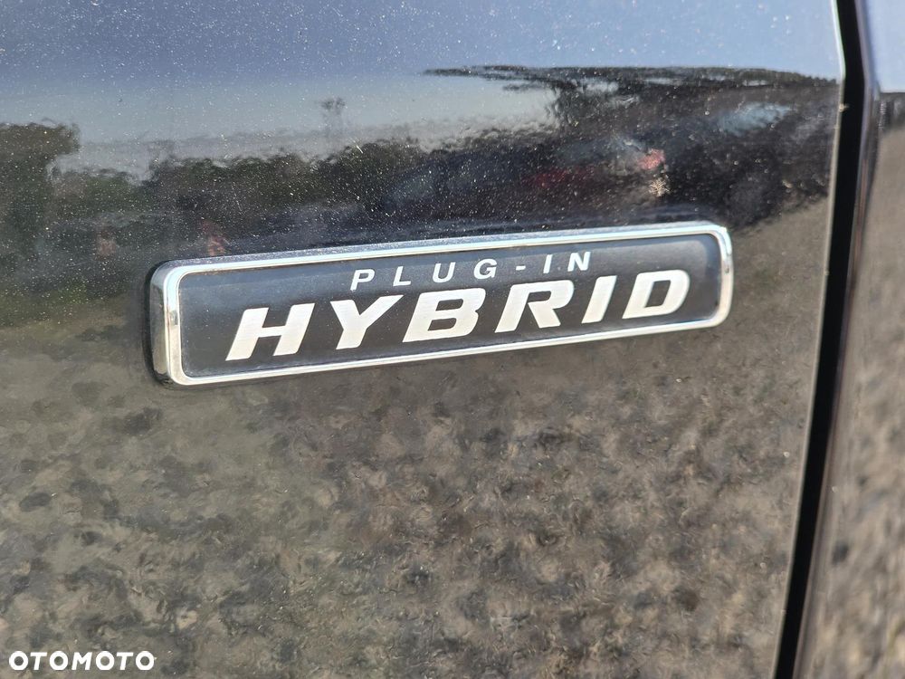 Ford Kuga 2.5P PHEV FWD Titanium X - 33