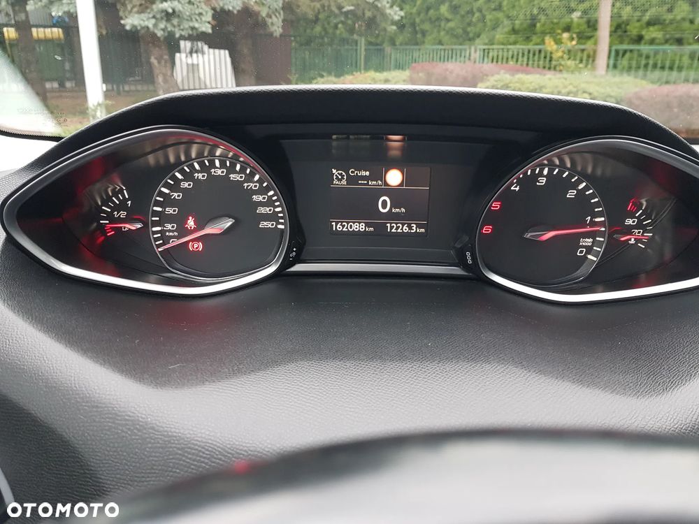 Peugeot 308 BlueHDi 130 Stop & Start Active - 12