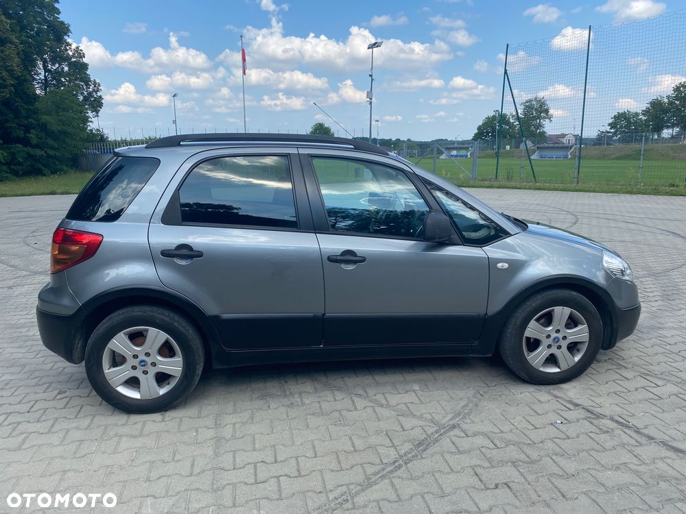 Fiat Sedici 1.9 Multijet 4x2 Dynamic Plus - 11