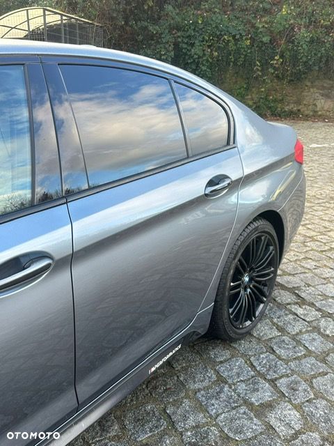 BMW Seria 5 530d xDrive M Sport sport - 4