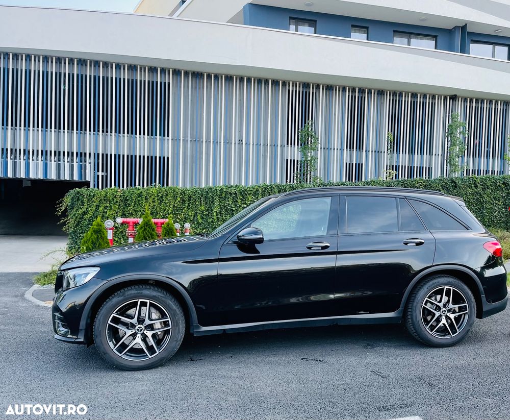 Mercedes-Benz GLC 250 d 4Matic 9G-TRONIC AMG Line - 3
