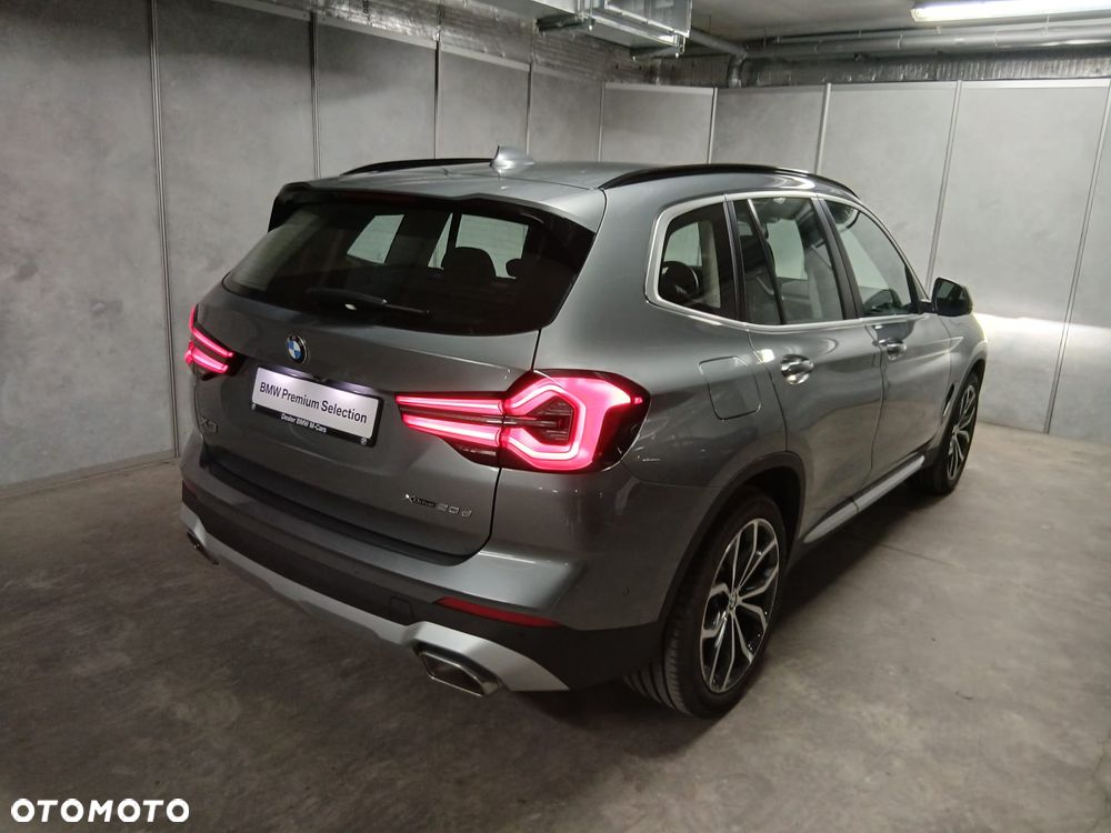 BMW X3 xDrive20d mHEV - 12
