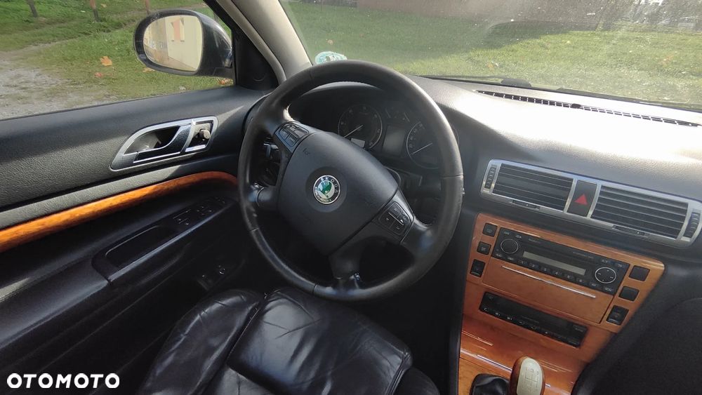 Skoda Superb 1.9 TDI Elegance - 13