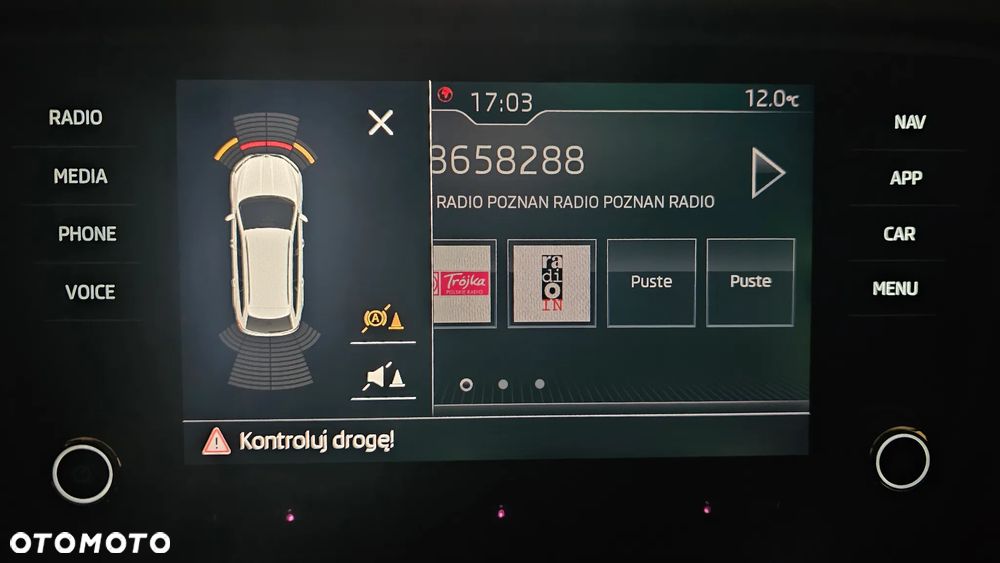 Skoda Octavia Combi 2.0 TDI DSG Edition - 19