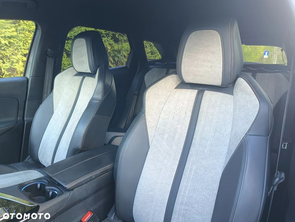 Peugeot 3008 225 e-EAT8 GT Pack - 30