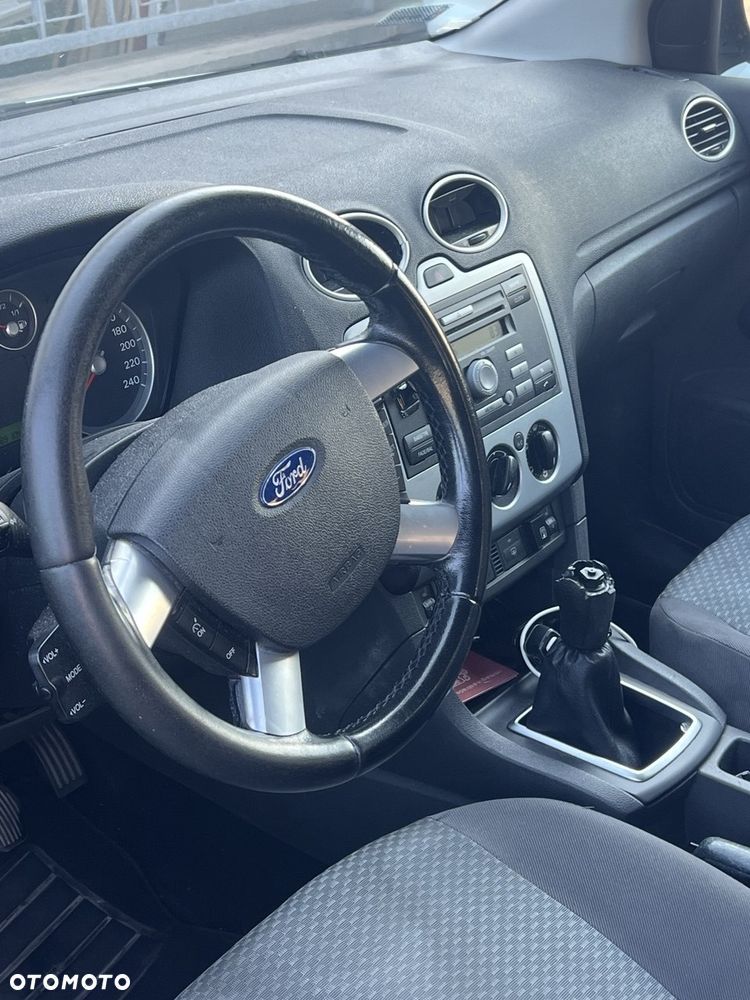 Ford Focus - 5