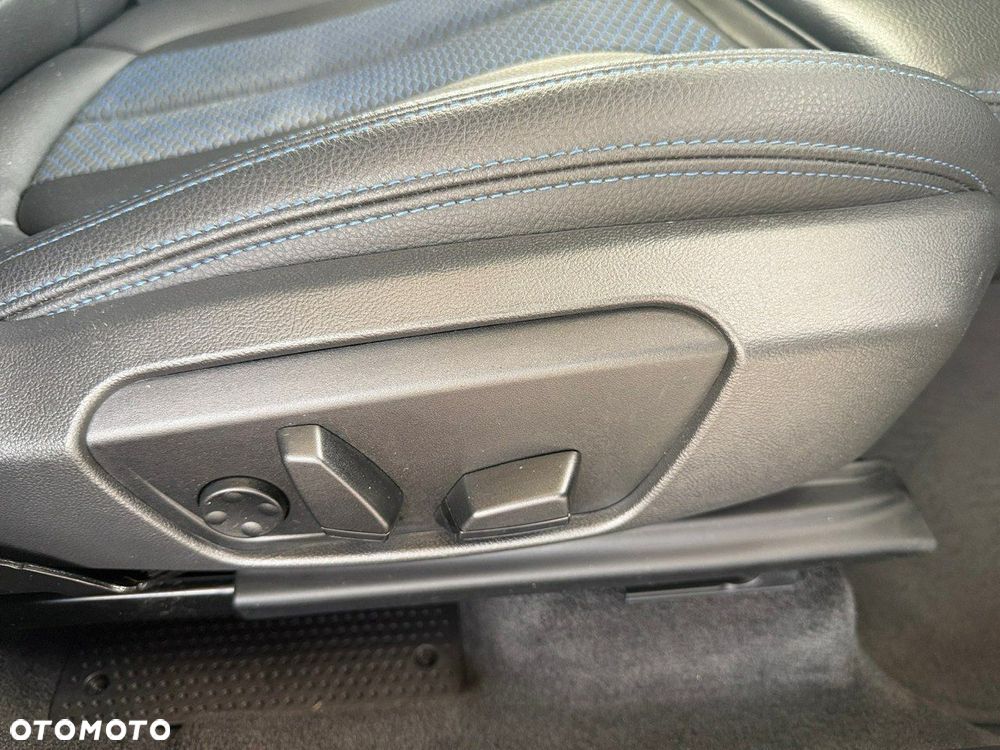 BMW X1 - 24