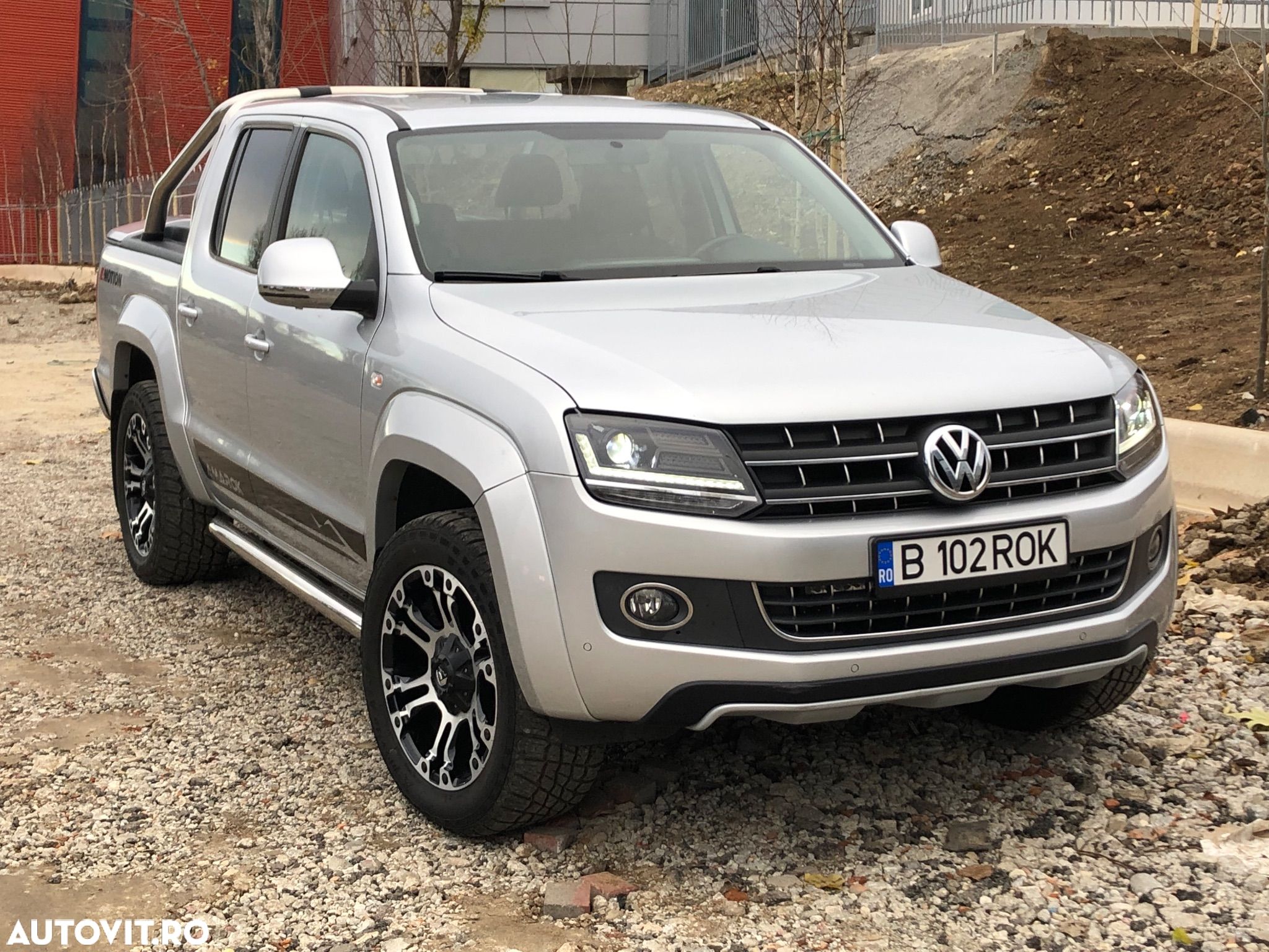 Volkswagen Amarok 2.0 BiDI 4x4 Cabina Dubla Trendline Aut. - 1