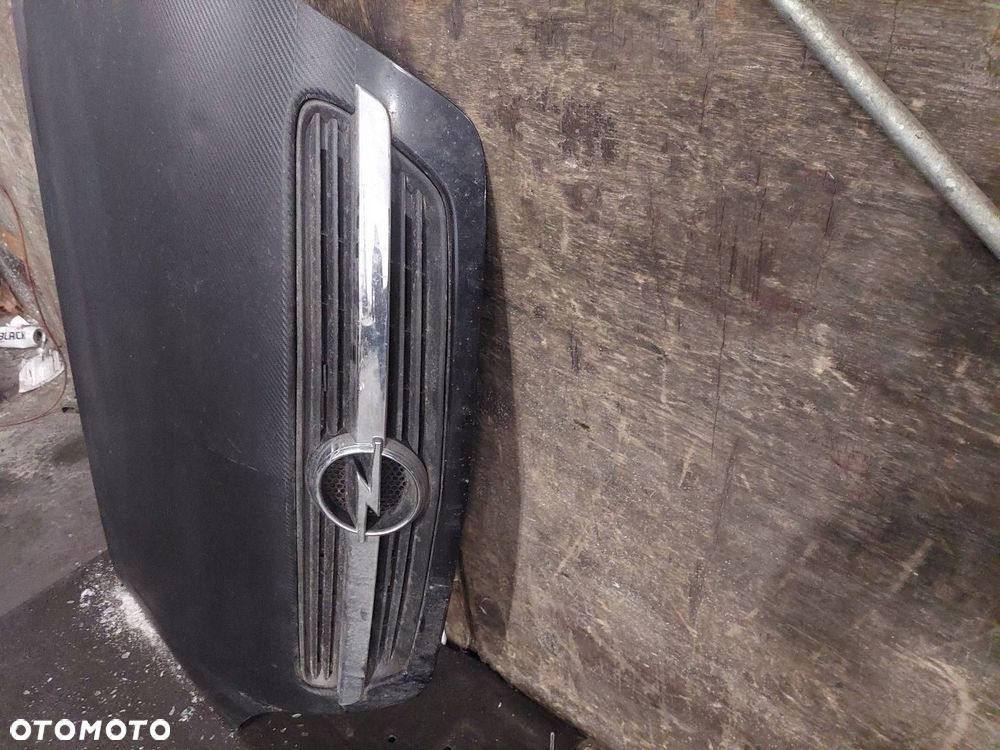 KOMPLETNY PRZÓD MASKA BŁOTNIKI LAMPY GRILL PAS OPEL MERIVA A Z20R - 11