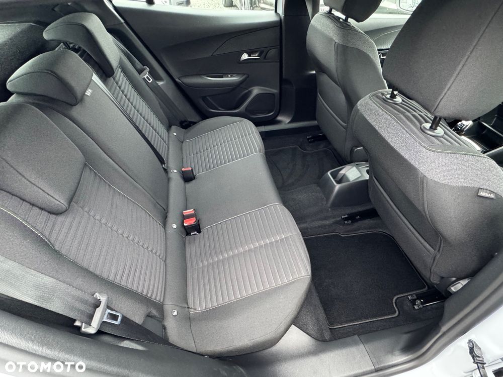 Peugeot 2008 1.2 PureTech Active Pack S&S - 23