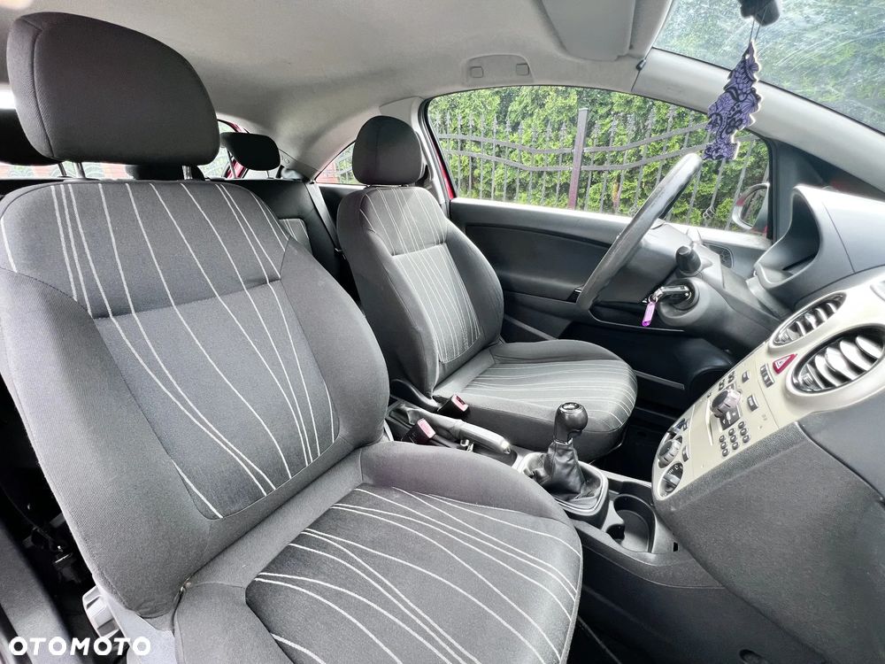 Opel Corsa - 12