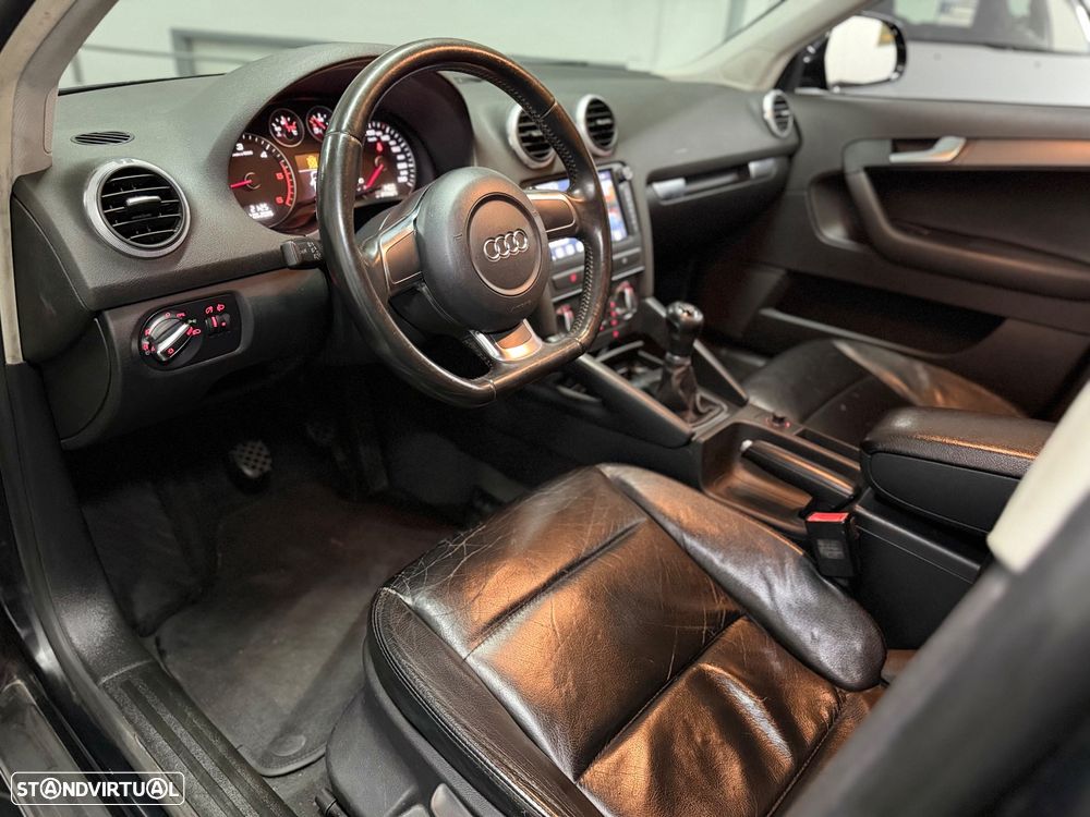 Audi A3 Sportback 1.9 TDi Sport - 12