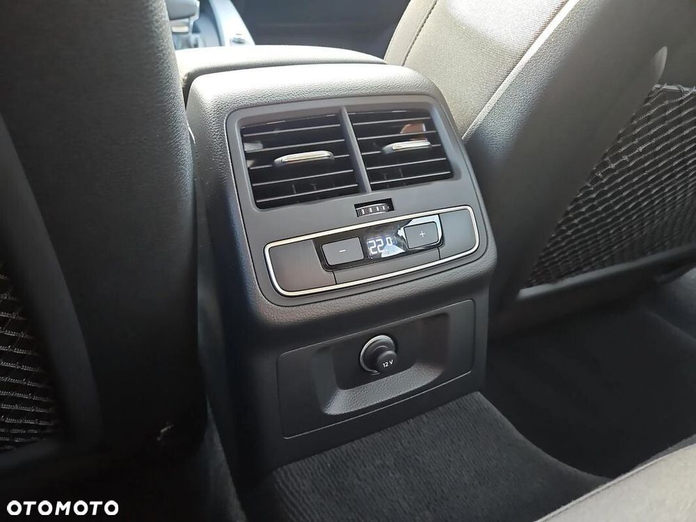 Audi A4 Avant 40 TDI mHEV Advanced S tronic - 28