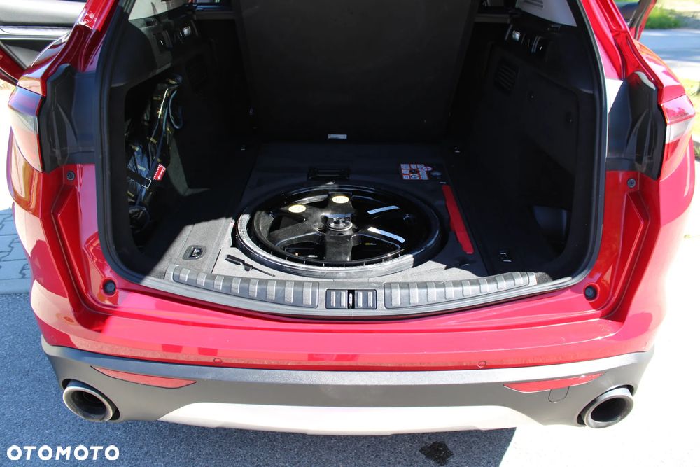 Alfa Romeo Stelvio 2.0 Turbo 16V AT8-Q4 - 15