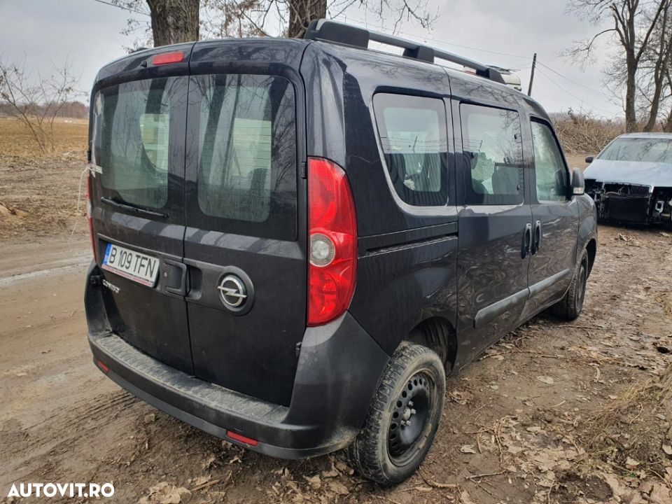 motor fara anexe complet Opel Combo D motor 1.4 benzina 70kw 95cp dezmembrez  injector - 2