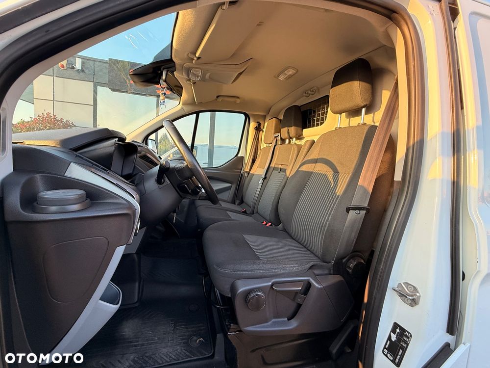 Ford TRANSIT  CUSTOM - 25