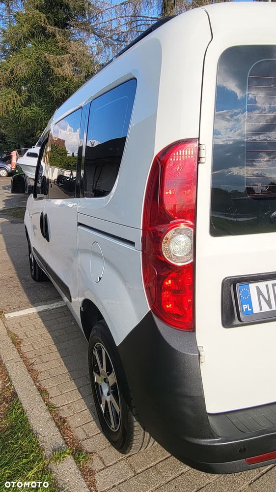 Fiat Doblo 1.3 16V Multijet Active Family - 8