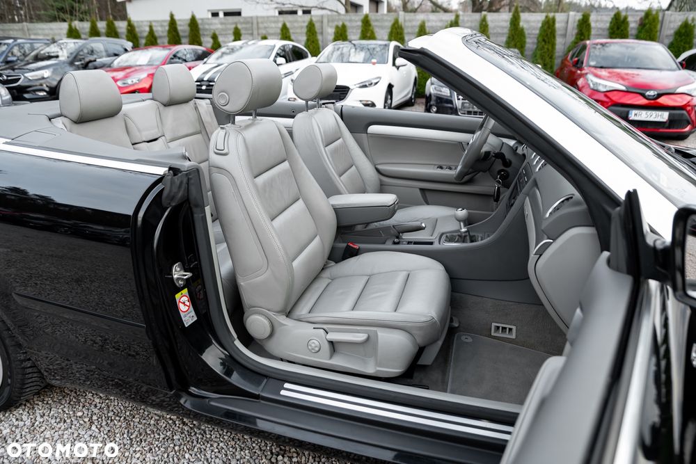 Audi A4 Cabrio 1.8 T - 30