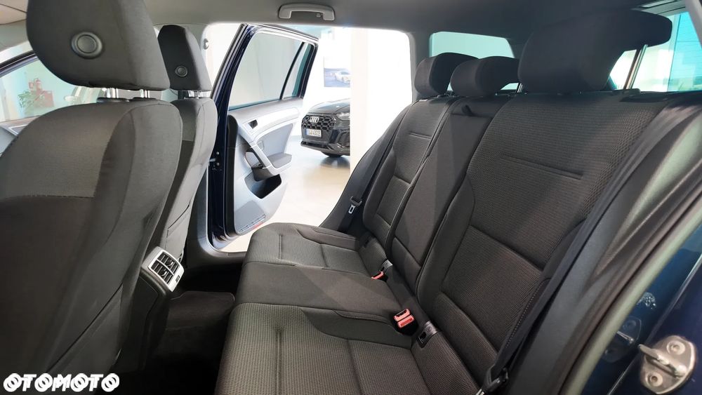 Volkswagen Golf 2.0 BlueTDI Comfortline - 31
