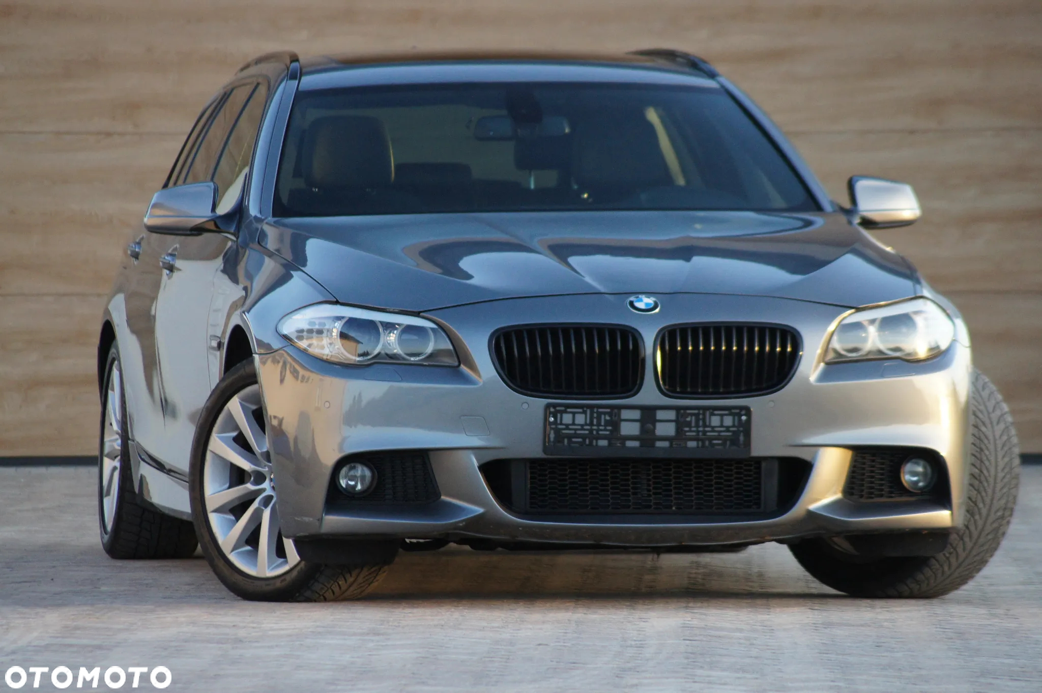 BMW Seria 5 520d - 5
