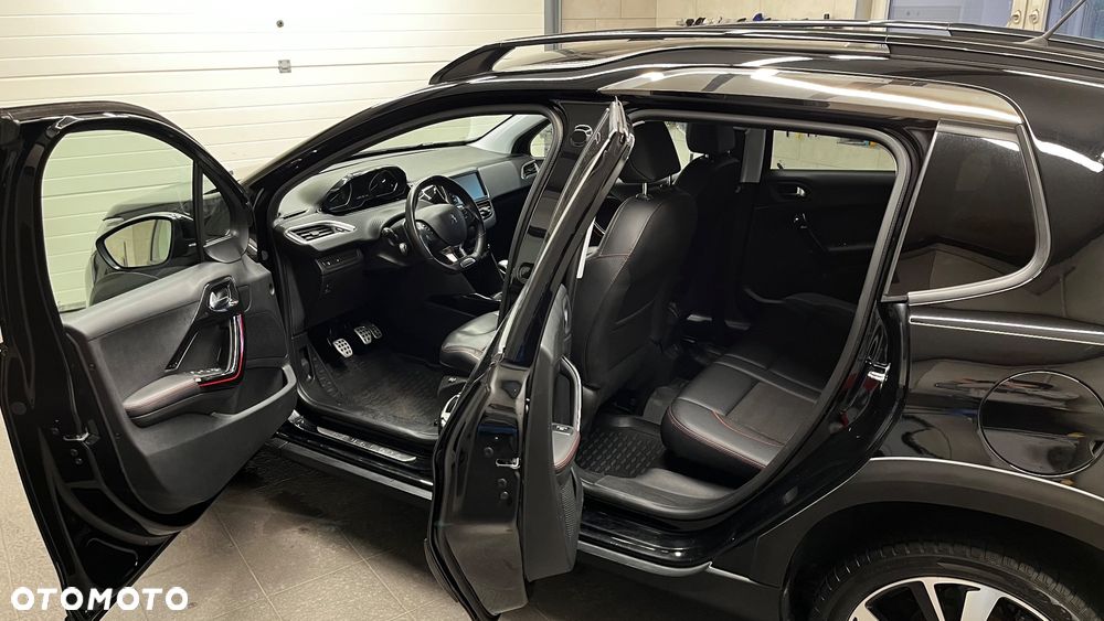 Peugeot 2008 PureTech 130 Stop&Start GT-Line Edition - 16