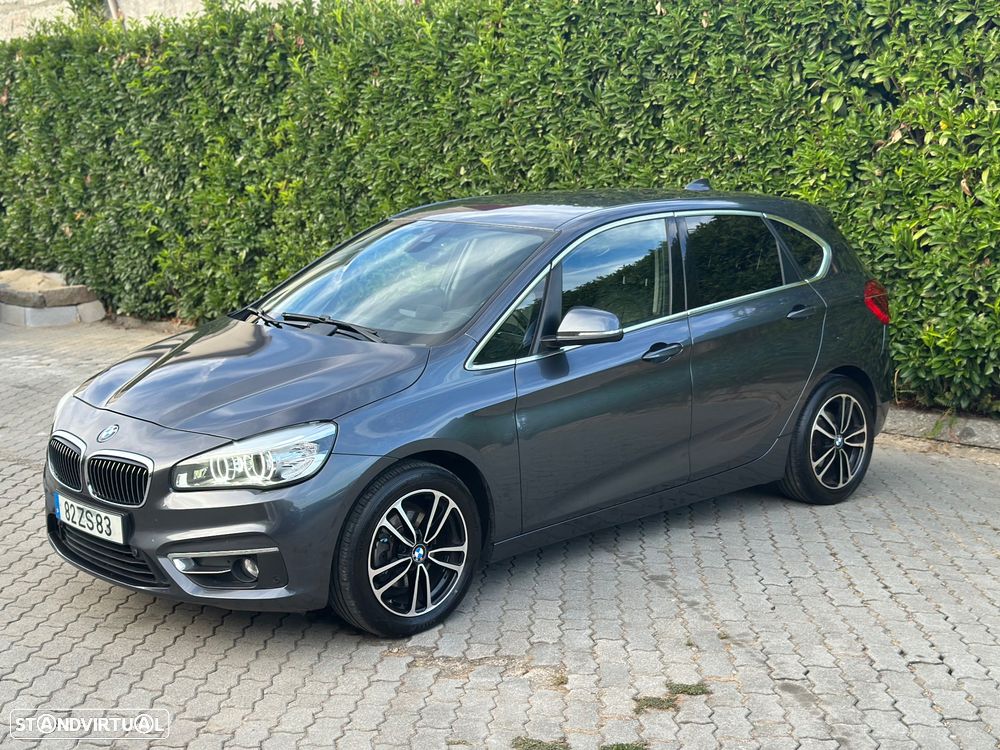 BMW 218 d Sport Line - 1