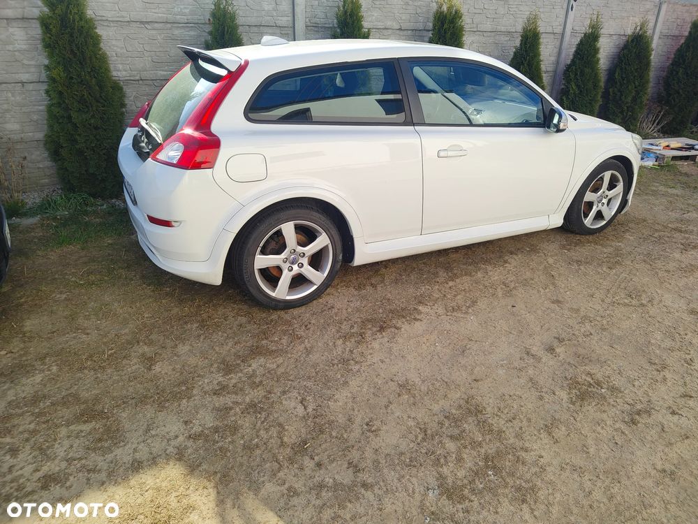 Volvo C30 D2 R-Design - 6