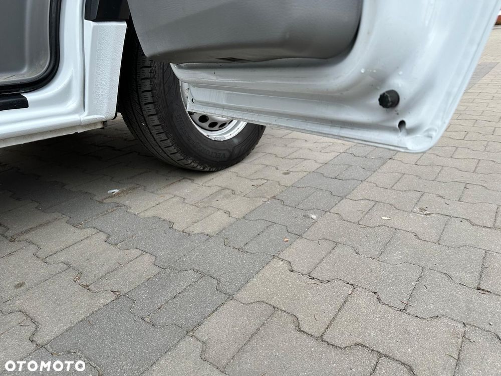 Mercedes-Benz SPRINTER - 25