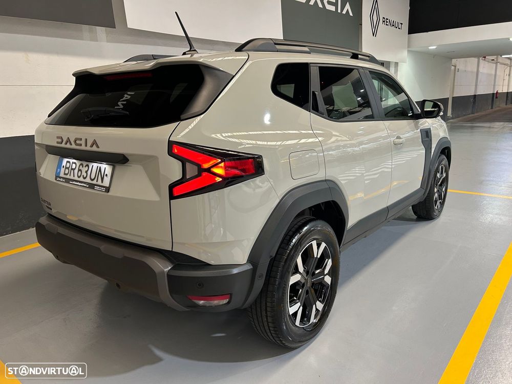 Dacia Duster 1.6 Hybrid Extreme - 9