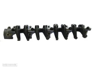 Veio dos martelos com chumaceiras do motor Mitsubishi L200 Pajero Hyundai H1 Galloper 2.5 td 4D56 - 2