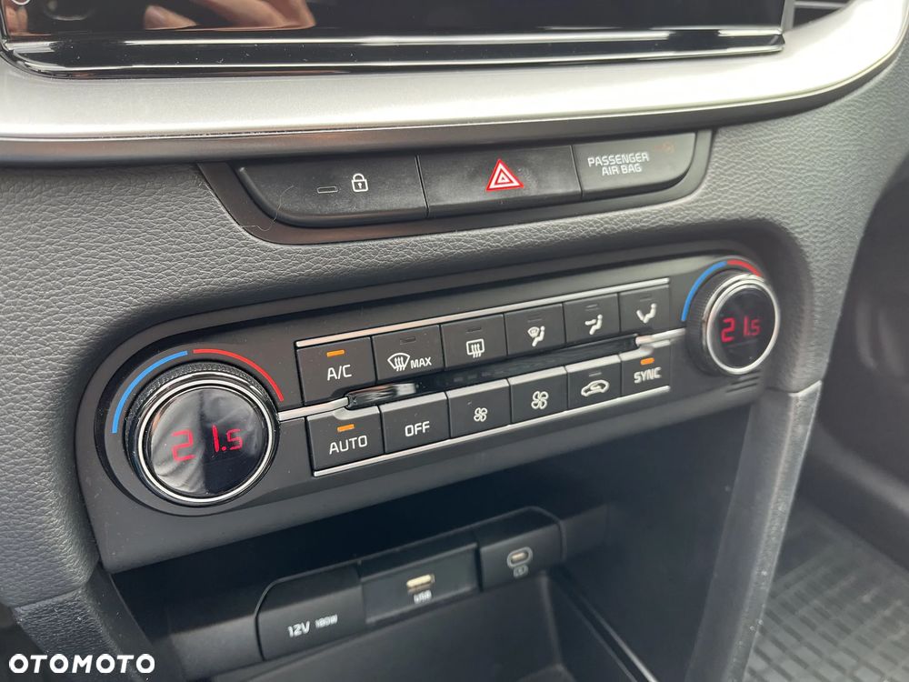 Kia Ceed 1.5 T-GDI M DCT - 18