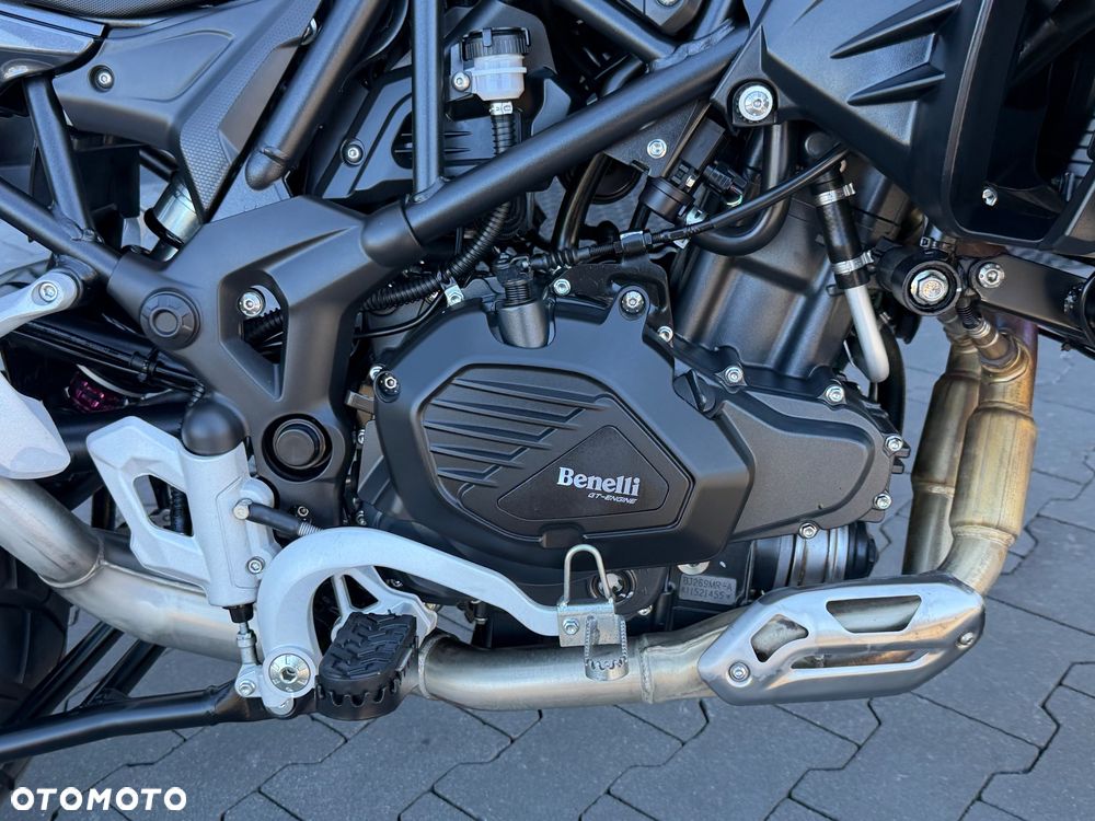 Benelli TRK 502X - 14