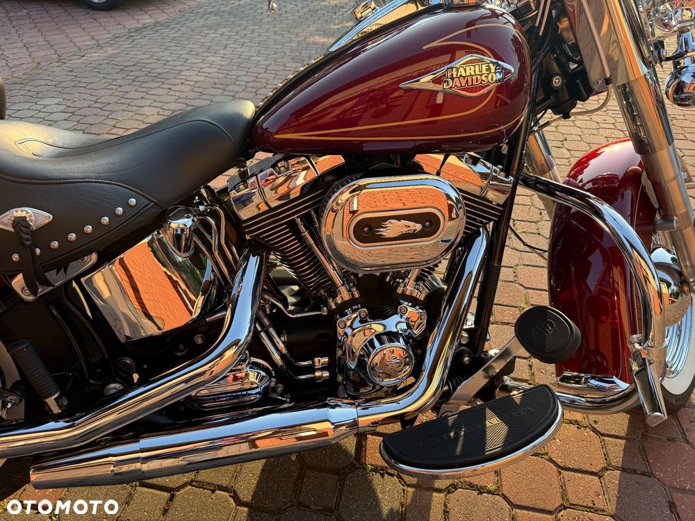 Harley-Davidson Softail Heritage Classic - 24