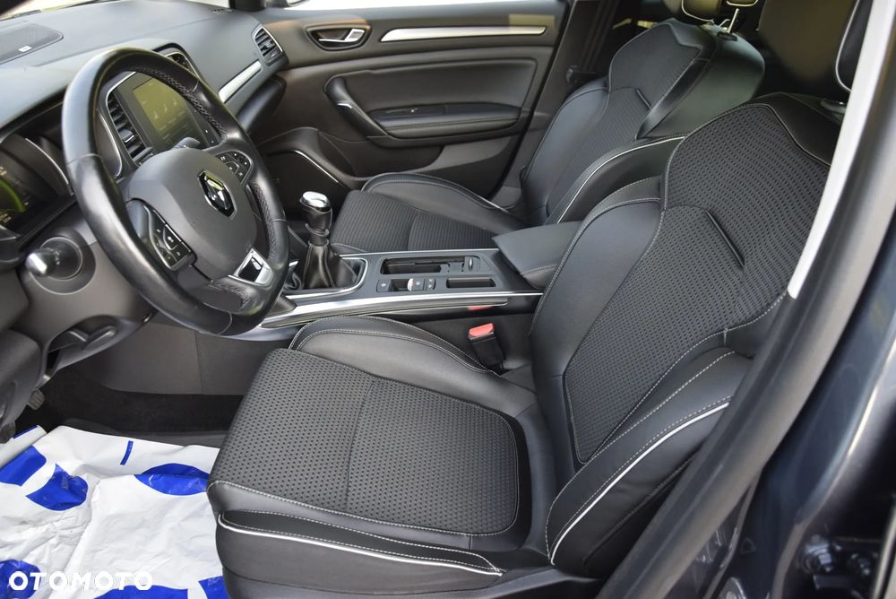 Renault Megane 1.6 dCi Energy Bose - 15