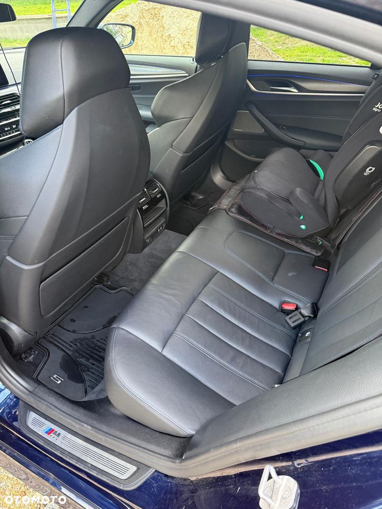 BMW Seria 5 530i xDrive M Sport sport - 16