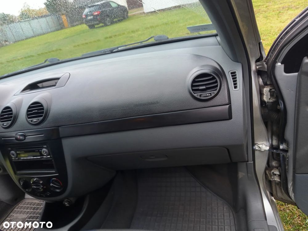Chevrolet Lacetti - 13