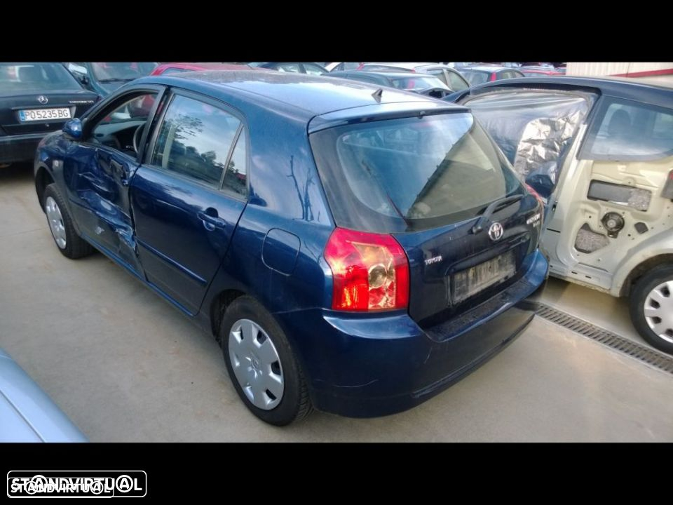 Toyota Corolla 1.4 D4D 2007 para peças - 2
